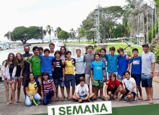 Clínica de Optmist realizada no Veleiros do SulEssa é a equipe do Sul Americano … Clínica de Optmist realizada no Veleiros do SulEssa é a equipe do Sul Americano ...