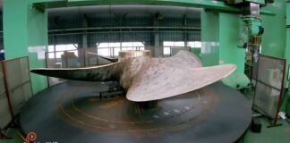 Watch how they Make Ship's Propeller