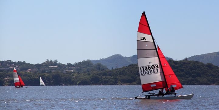 Regata Vds - Barra Do Ribeiro Da Classe Hobie Cat 16 Foi Festiva E Movimentou A ... 2