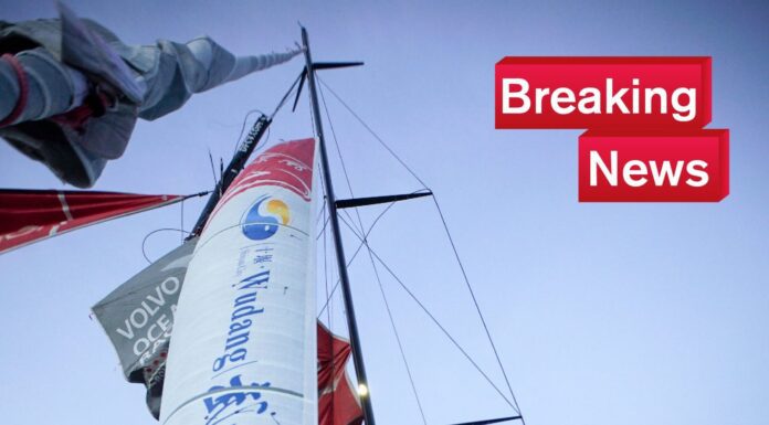 Dongfeng Race Team mast break recap | Volvo Ocean Race 2014-15 Dongfeng Race Team mast break recap | Volvo Ocean Race 2014-15