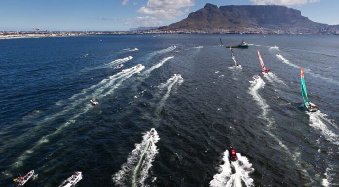 Leg 2: Cape Town Live Leg Start Replay | Volvo Ocean Race 2011-12 Leg 2: Cape Town Live Leg Start Replay | Volvo Ocean Race 2011-12