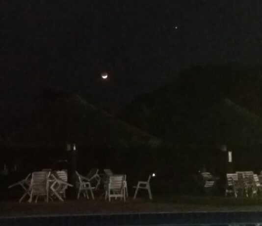 Eclipse da Lua visto em 27/07/2018, do Clube dos Jangadeiros em Porto Alegre, pe...