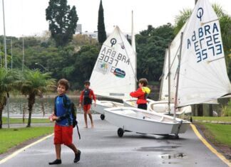 TOTAL REVITALIZAÇÃO DA ESCOLA DE VELA BARRA LIMPA

 A chamada o Futuro Começa Aq...