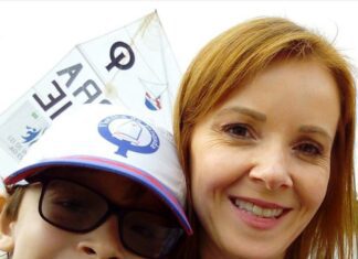 João Vitor e Jaqueline, ele querido aluno da Escola de Vela Barra Limpa ️ João Vitor e Jaqueline, ele querido aluno da Escola de Vela Barra Limpa ️
