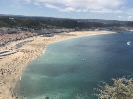 Praia de Nazaré ! Portugal...