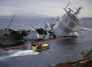 Noruega acusa Navantia pelo naufrágio da fragata devido a falha de projeto – Poder Naval – A informação naval comentada e discutida Noruega acusa Navantia pelo naufrágio da fragata devido a falha de projeto - Poder Naval - A informação naval comentada e discutida