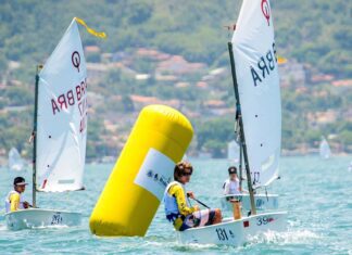 Flotilha Minuano no Brasileiro de Optimist e Copa Brasil de Estreantes em Ilhabe… Flotilha Minuano no Brasileiro de Optimist e Copa Brasil de Estreantes em Ilhabe...