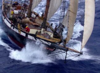 Lynx – America’s Privateer Trailer HD Lynx - America's Privateer Trailer HD