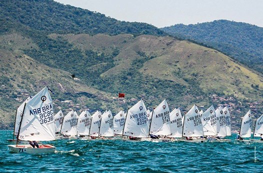Segundo Dia Do Brasileiro De Optimist Foi Promissor Para A Flotilha Minuano. Os ... 1