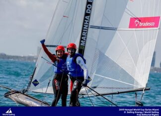 Primeira medalha da classe Nacra17 do Brasil veio com a dupla Samuel Albrecht e ...