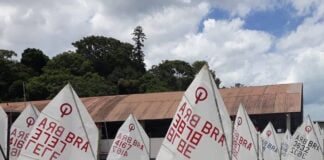 Tá difícil
 Nesta quarta-feira também não teve regata na Seletiva de Optimist em...