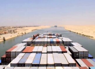  a Time lapse of sailing down the Suez Canal