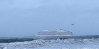 Cruzeiro fica à deriva no mar da Noruega e 1.300 passageiros são resgatados de helicóptero