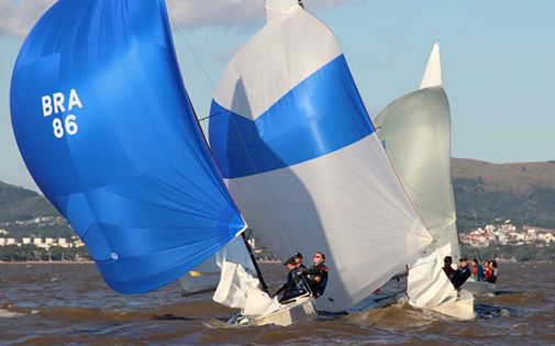 Novo Aviso De Regatas Do Campeonato Brasileiro Da International Soling Class: 1