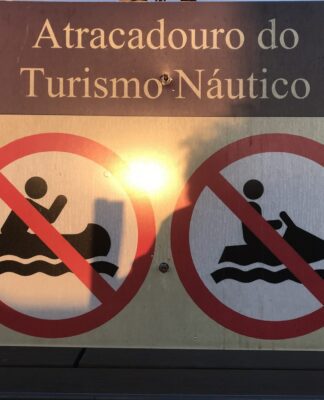 Pontos publicos de atracação na Orla do Guaiba Pontos publicos de atracação na Orla do Guaiba