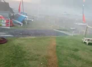 a Severe Thunderstorm: Duck, NC a Severe Thunderstorm: Duck, NC