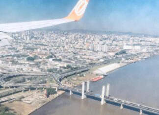 Cmte Fernando Lisboa Jr na área!
“To chegando”, disse ele ao enviar agora à tar… Cmte Fernando Lisboa Jr na área!
“To chegando”, disse ele ao enviar agora à tar...