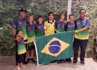 Equipe brasileira rumo ao Caribe para o Mundial de Optimist! 
 Os integrantes da...
