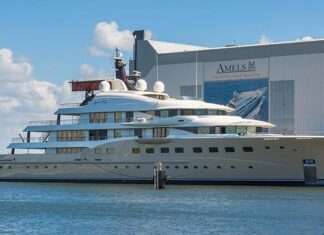 THE TOP LUXURY YACHT BUILDERS