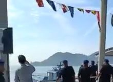 Atracação em “cavalo de pau”
