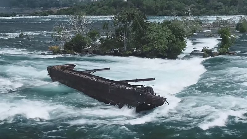 Barco Preso Nas Cataratas Do Niágara Se Move Depois De Um Século 1