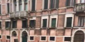 Veneza sofre a segunda maior inundação já registrada em sua história
