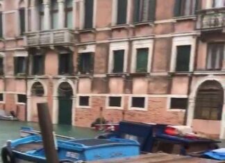 Veneza sofre a segunda maior inundação já registrada em sua história
