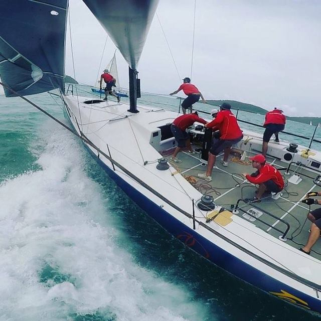 Vao Saber Caçar Um Pano Assim! 1 Vao Saber Caçar Um Pano Assim! 1