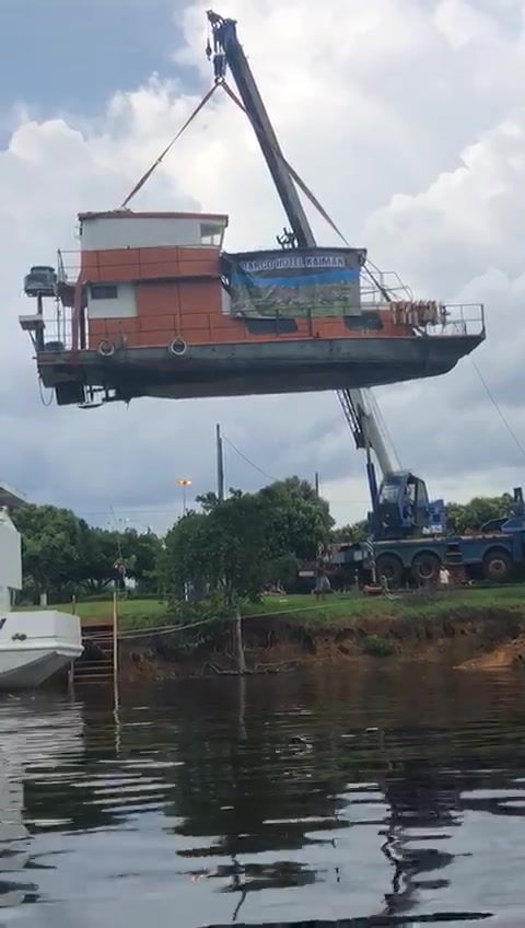 Saiba Como (Não) Içar Um Barco! 1 Saiba Como (Não) Içar Um Barco! 1