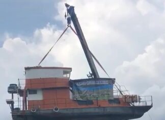 Saiba como (não) içar um barco!
