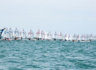 Foram iniciadas as disputas da Seletiva de Optimist. A competição, que acontece … Foram iniciadas as disputas da Seletiva de Optimist. A competição, que acontece ...
