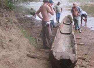 Canoa indígena construída em 1610 é encontrada em Minas Gerais Canoa indígena construída em 1610 é encontrada em Minas Gerais