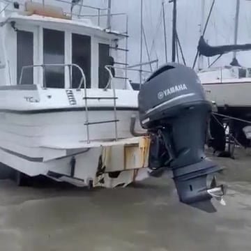 Ciclone Faz Soprar Mais De 60 Nós Na Argentina Bahía Blanca Soportando Temporal... 1