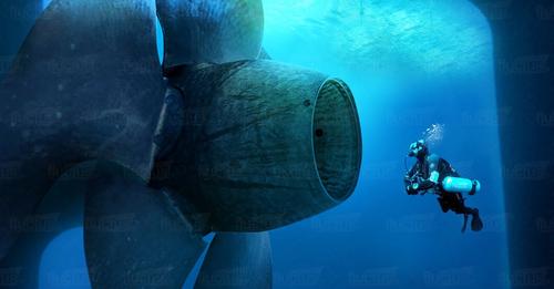 The Scary Job of Cleaning Multi-Billion $ Ships Underwater 1