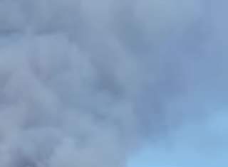 Incêndio em embarcação levando carros a Fernando de Noronha

