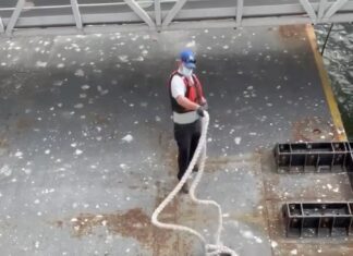 Amarrando na manha
 

