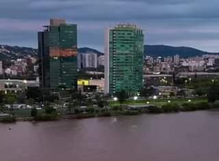 Veleiros do Sul, Rio Guaíba, Porto Alegre, Out2023
 (este belo vídeo, de autor d...