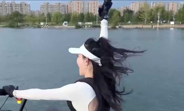 Jetski por R$1.000? Jetski por R$1.000?