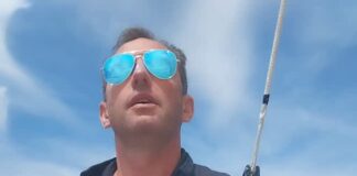 Do galão de plástico para o tanque do barco sem succionar combustível


