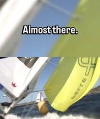 Levando a bóia da regata para passear Levando a bóia da regata para passear
