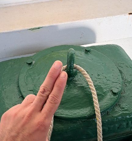BOWLINEu2693ufe0f most useful knot.n#bowline #reels"},"is_text_only_story":fa...