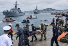 Navios E Equipes Navais Durante Exercício Multinacional Solidarex 2026 Em Manta, Equador