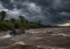 Naufrágio no Rio Paraguai: temporal expõe riscos da navegação em Corumbá Temporal com vento forte sobre o Rio Paraguai no Pantanal, em Corumbá
